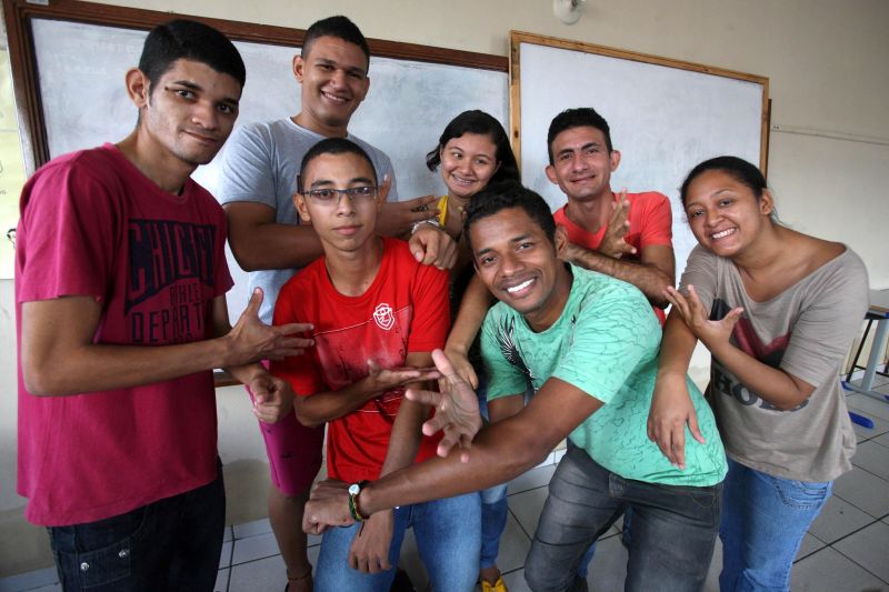 notícia: Unidades de Ensino Especial da Seduc aprovam alunos no vestibular