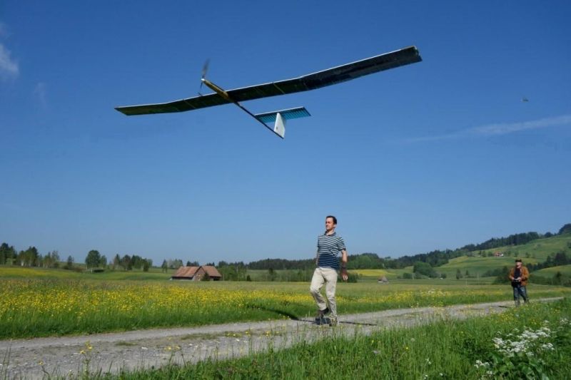 notícia: Sectet apoia projeto de veículo aéreo não tripulado movido a energia solar 