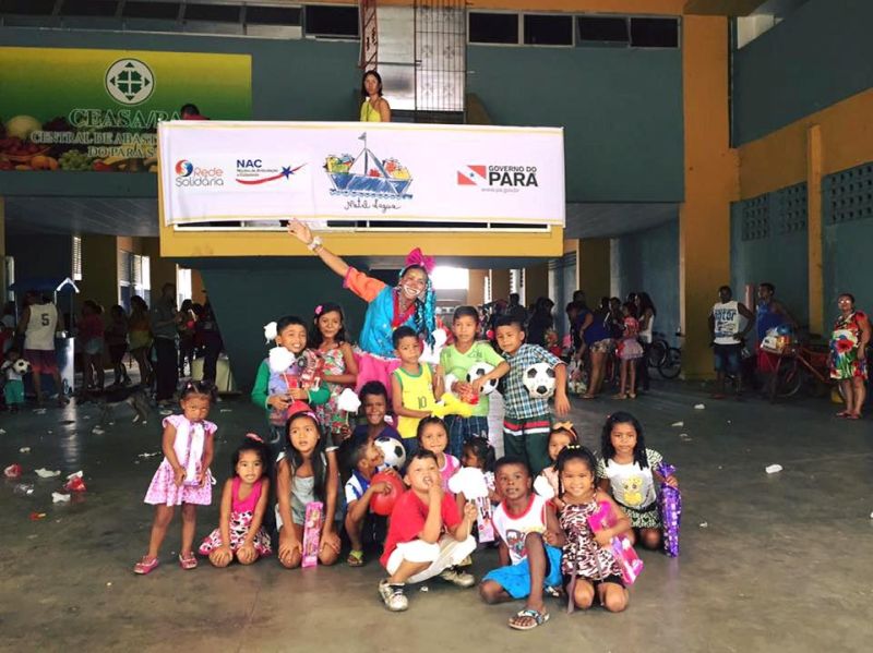 notícia: Natal D’Água leva brinquedos e alimentos para famílias do entorno da Ceasa