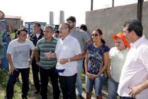notícia: Cosanpa reativa estação de tratamento de esgoto da Vila da Barca