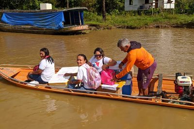 notícia: Missão Gota leva vacinas a localidades de difícil acesso em Chaves