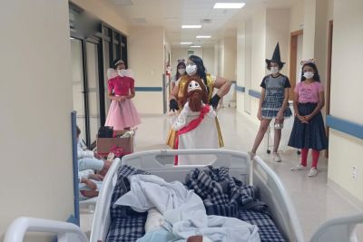 notícia: Hospital Regional do Tapajós realiza festa de Dia das Crianças para pequenos pacientes