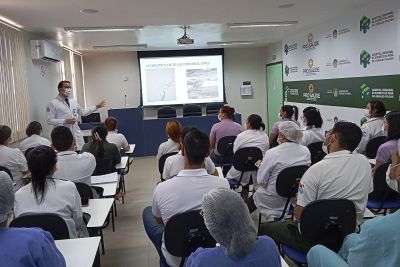 notícia: Regional de Marabá orienta sobre os sintomas e prevenção do AVC