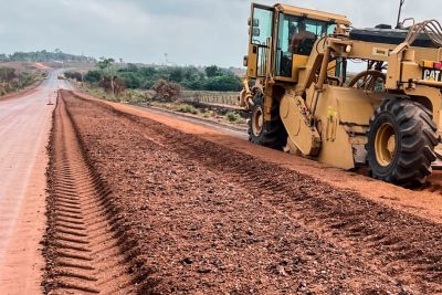 notícia: Setran prossegue com a reconstrução de 66 km da PA-150, no sudeste estadual 