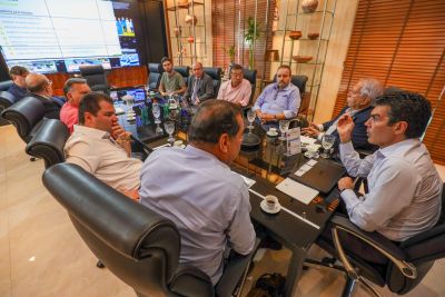 notícia: Empresários apresentam ao governador projeto de indústria de etanol de milho no sudeste paraense
