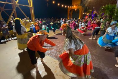 notícia: Na Estação das Docas, público dança e celebra a cultura paraense no Pôr do Som