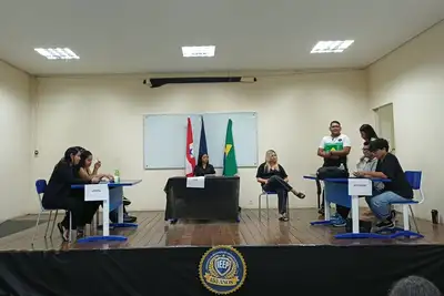 notícia: Alunos do IEEP participam de júri simulado sobre crimes digitais e ética de dados