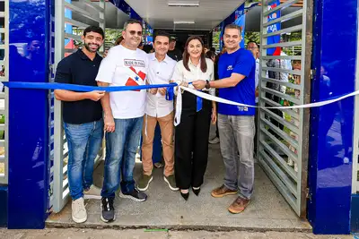 notícia: Governadora Hana Ghassan entrega a 180ª escola reconstruída pelo Estado