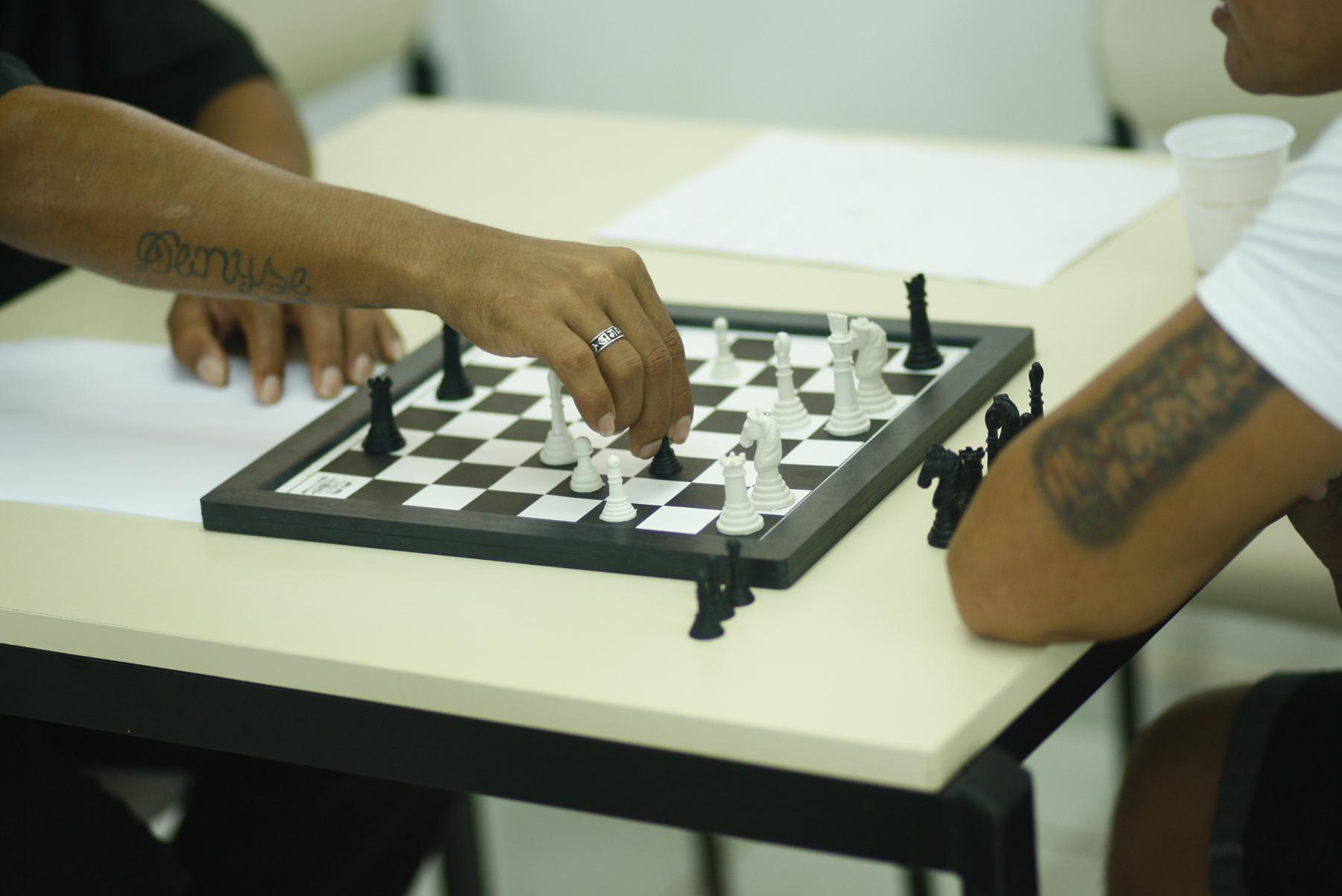 Jogo de xadrez ajuda a explicar diferença de salários entre homens
