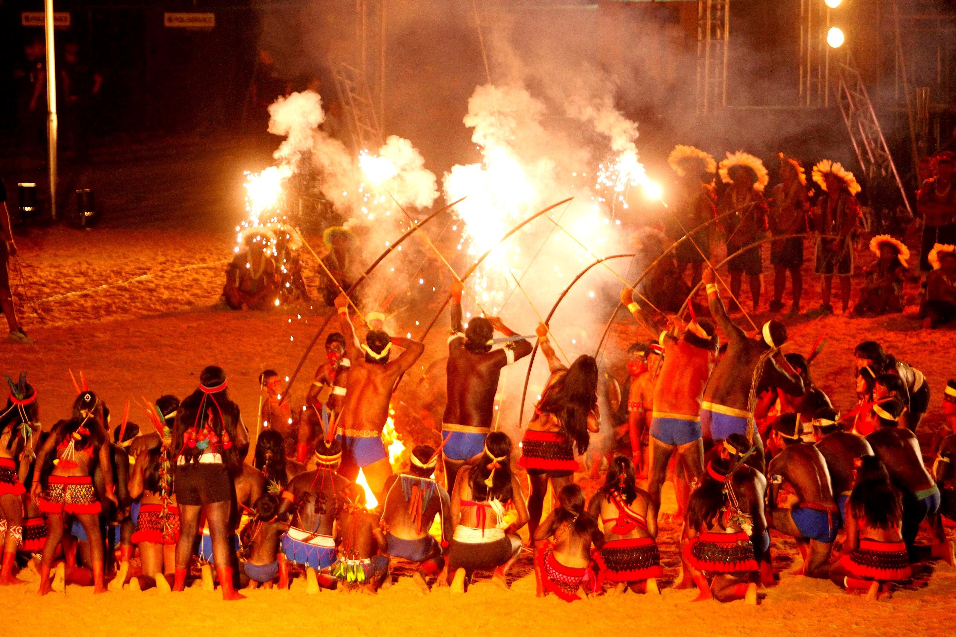 Cultura: Conheça a corrida tradicional indígena com tora