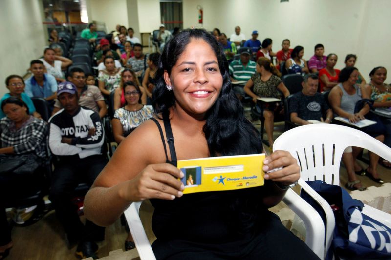 notícia: Cheque Moradia beneficia ex-ocupantes do Residencial Liberdade