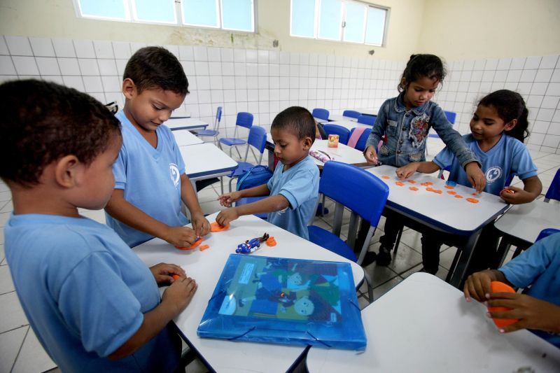 notícia: Projeto da Escola General Gurjão incentiva o hábito da leitura entre os alunos