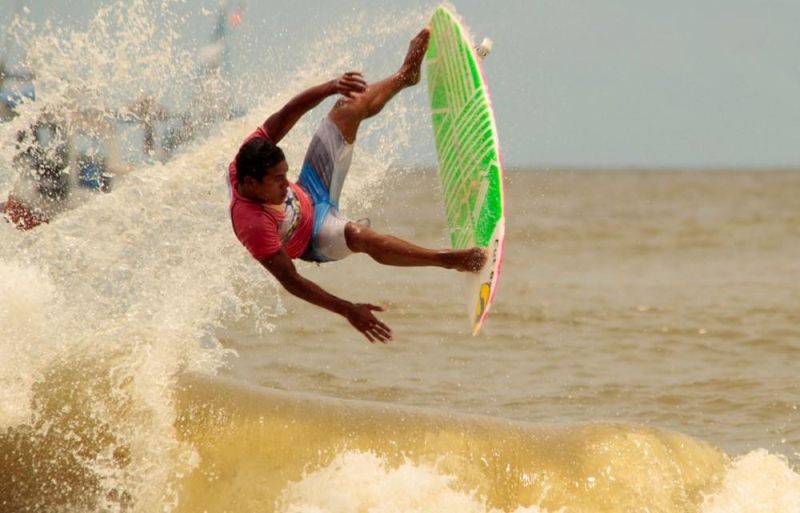 notícia: Seel apóia Circuito Brasileiro de Surfe em Salinas no próximo fim de semana