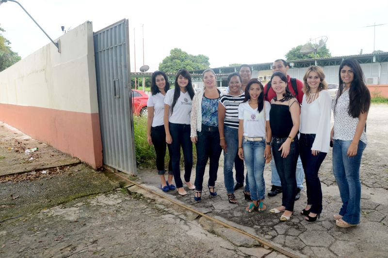 notícia: Escola na Marambaia promove simpósio de enfermagem em oncologia