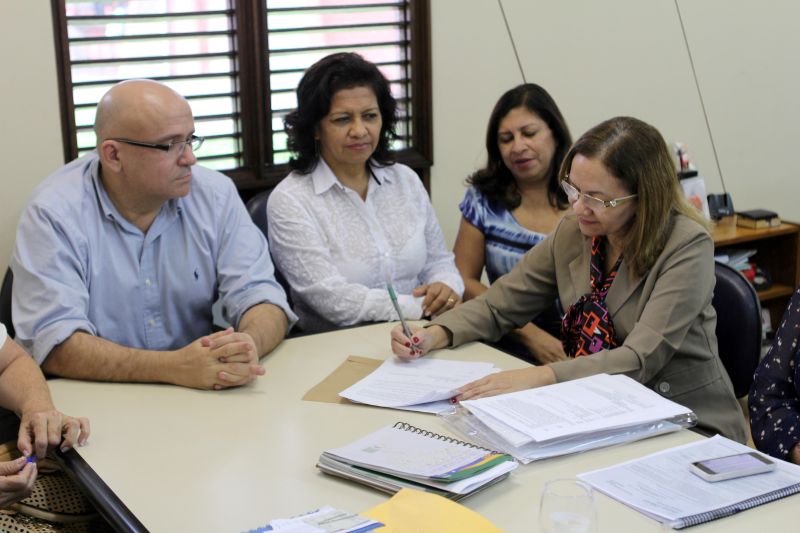 notícia: Convênio entre Uepa e FNS destina mais de R$ 700 mil ao Pró-Saúde