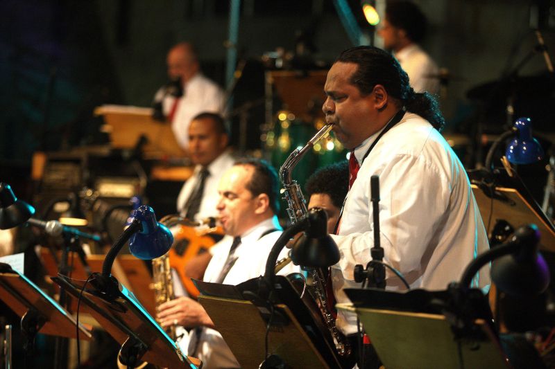notícia: Amazônia Jazz Band faz concerto para comemorar os 15 anos da Estação