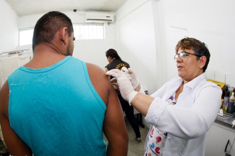 notícia: Detentos e servidores da Susipe são vacinados contra a gripe