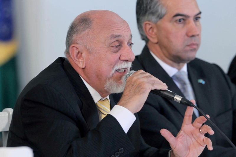 notícia: Jatene defende em Brasília melhor compensação a Estados exportadores
