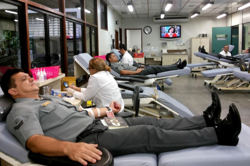 notícia: 1.800 militares participam de campanha de doação de sangue no Hemopa