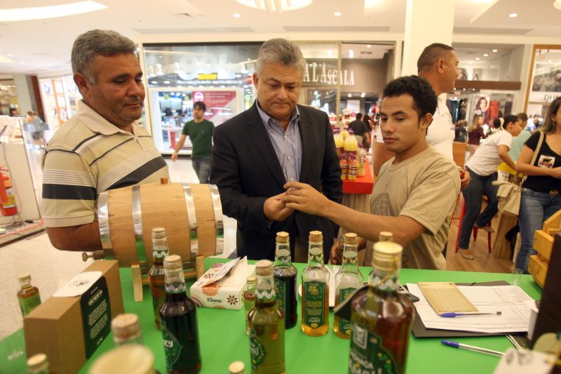 notícia: Produtores expõem iguarias do Marajó durante o Ver-o-Peso da Cozinha Paraense