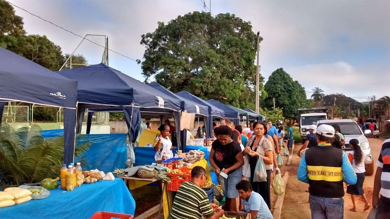 notícia: Feira itinerante gera renda para agricultores de Itaituba