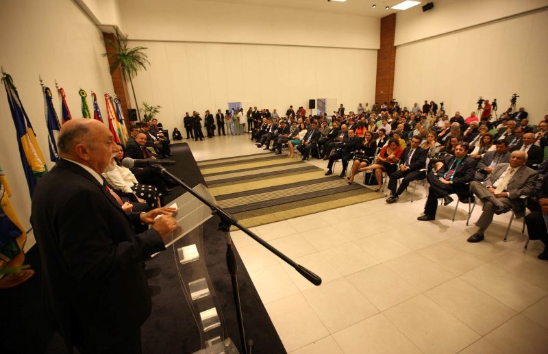 notícia: Em Fórum da Amazônia, governadores propõem “pacto pela governabilidade” para enfrentar crise