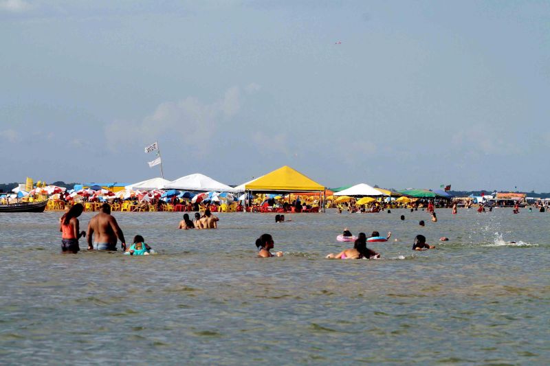 notícia: Praia do Tucunaré em Marabá tem verão tranquilo
