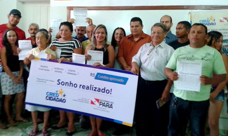 notícia: Credcidadão entrega em São Francisco do Pará R$ 41 mil em microcrédito