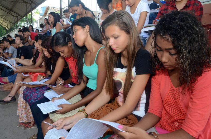 notícia: Estudantes das escolas estaduais de Icoaraci ganham aula extra para vestibular