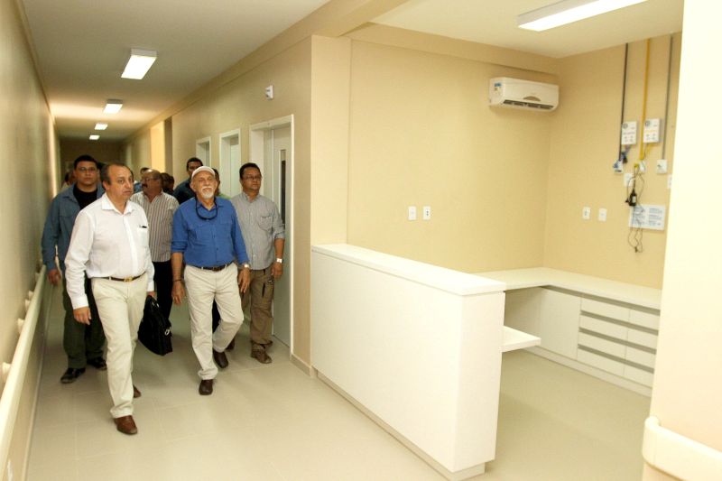notícia: Governador vistoria obras do novo Hospital de Ipixuna do Pará
