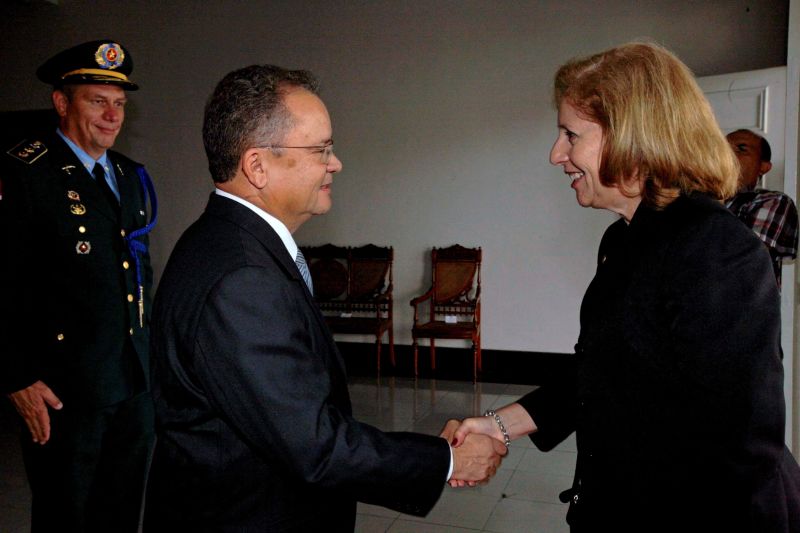 notícia: Governador em exercício e embaixadora discutem parcerias entre Pará e EUA