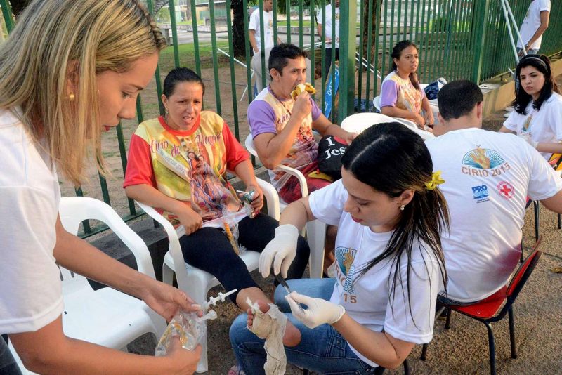 notícia: Hospital Metropolitano presta assistência a romeiros do Círio