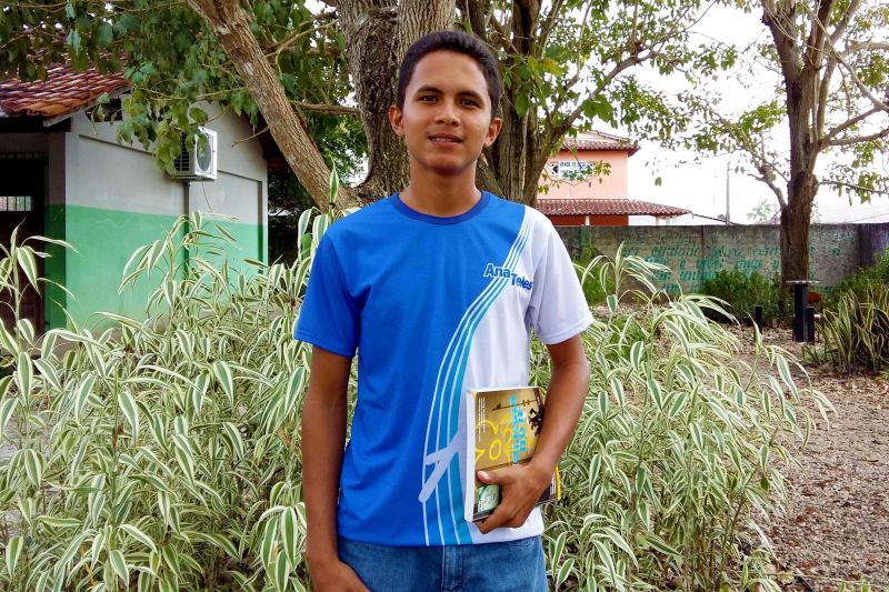 notícia: Estudante de Benevides vai representar o Pará no projeto Jovem Senador