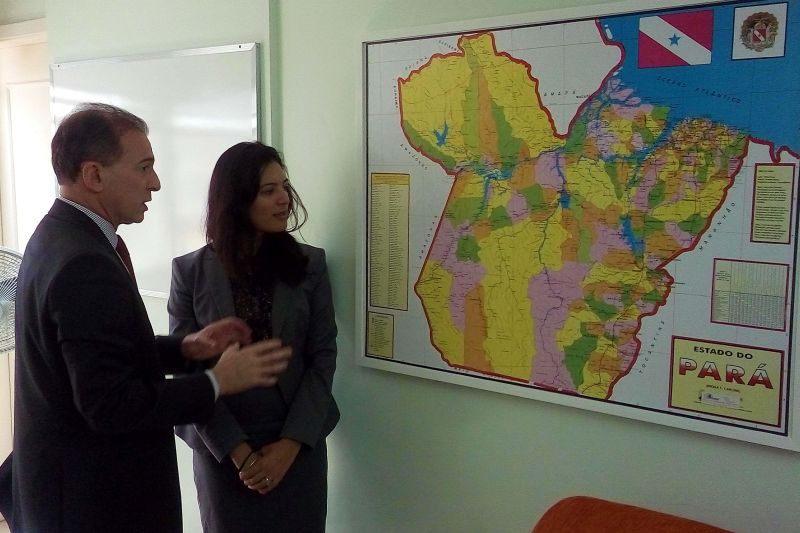 notícia: Embaixadora norte-americana quer conhecer melhor o estado do Pará