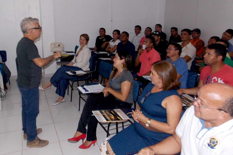 notícia: Polo Joalheiro promove a inclusão de empreendedores no setor de gemas e joias