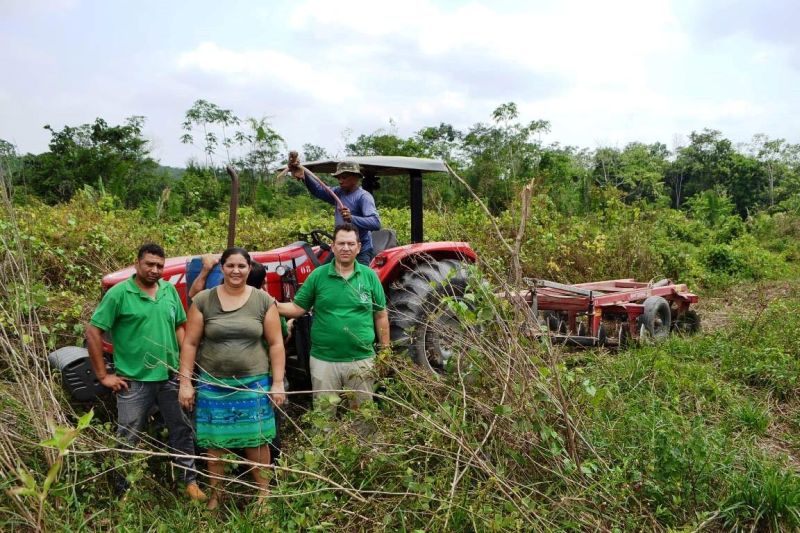 notícia: Emater viabiliza a implantação de 18 hectares de Sistemas Agroflorestais em Marabá
