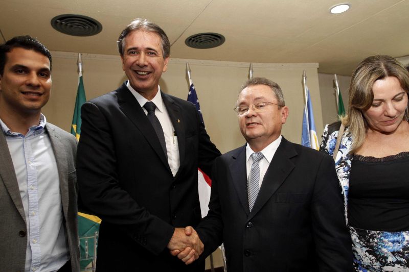 notícia: Vice-Governador prestigia posse do novo presidente do Banco da Amazônia