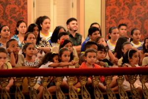 notícia: Estudantes assistem ao Coral Carlos Gomes no Theatro da Paz