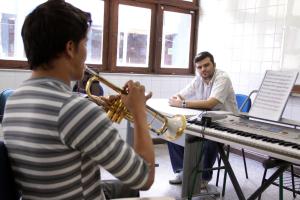 notícia: Candidatos ao curso de Música da Uepa fazem exame habilitatório no domingo