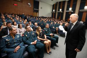 notícia: Governador abre Curso Superior de Polícia e Bombeiros Militar