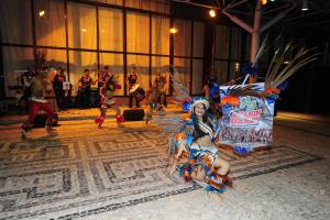 notícia: Grupo Ananin Dance quer contagiar o público no Pôr do Som