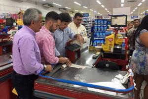 notícia: Sefa inicia fiscalização em supermercado e atacarejos de Belém