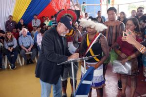 notícia: Governo do Estado entrega títulos de terras em São Félix do Xingu
