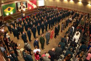 notícia: Estado celebra Dia de Tiradentes e promove 572 servidores militares
