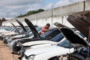 notícia: Detran vai leiloar 724 veículos retidos em Belém e Marabá