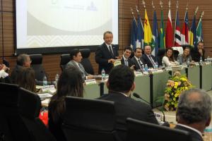 notícia: Governador em exercício discute investimentos em reunião do Condel