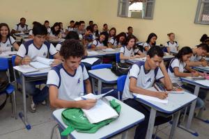 notícia: Escolas intensificam preparação para o Enem e Prova Brasil