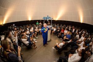 notícia: Planetário da Uepa recebe a visita do astronauta Marcos Pontes