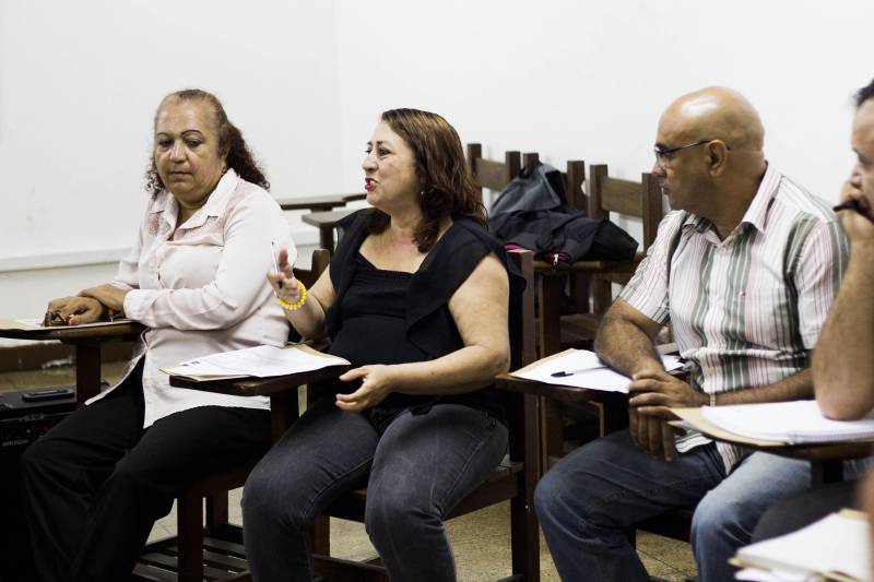 A Casa da Linguagem, unidade da Fundação Cultural do Pará (FCP), preparou uma oficina de formação direcionada para professores da área de Letras, iniciando com uma capacitação em Língua Portuguesa e Literatura voltada para o Exame Nacional do Ensino Médio (Enem) em sala de aula.

FOTO: ARQUIVO / ASCOM FCP
DATA: 11.04.2018
BELÉM - PARÁ <div class='credito_fotos'>Foto: ASCOM FCP   |   <a href='/midias/2018/originais/478574bb-cc06-47af-a500-e74e2ee73ff4.jpg' download><i class='fa-solid fa-download'></i> Download</a></div>
