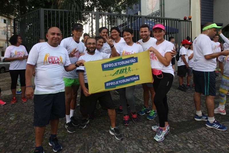 As principais avenidas do centro de Belém ganharam um tom especial e de solidariedade, neste domingo (25), com a “Caminhada pela Vida”, promovida pela Fundação Centro de Hemoterapia e Hematologia (Hemopa), em comemoração ao Dia Nacional do Doador Voluntário de Sangue, festejado na hemorrede brasileira, que é composta por 32 hemocentros.

FOTO: CARLOS SODRÉ/AG. PARÁ
DATA: 25.11.2018
BELÉM - PARÁ <div class='credito_fotos'>Foto: Carlos Sodré /Ag. Pa   |   <a href='/midias/2018/originais/e4e5d709-404f-4f19-9c66-383e76b3e15e.jpg' download><i class='fa-solid fa-download'></i> Download</a></div>